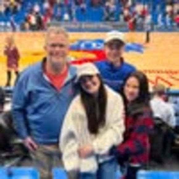 Meet your Posher, Nikki - Picture 1 of 1